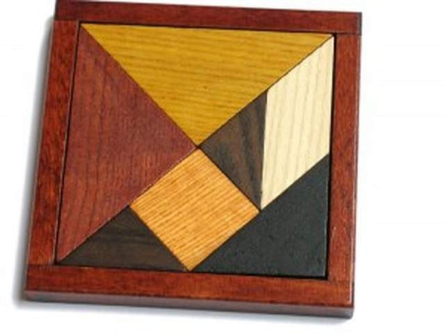 Tangram PM bois + livret